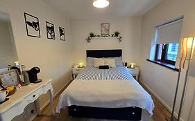 Prince'S Room